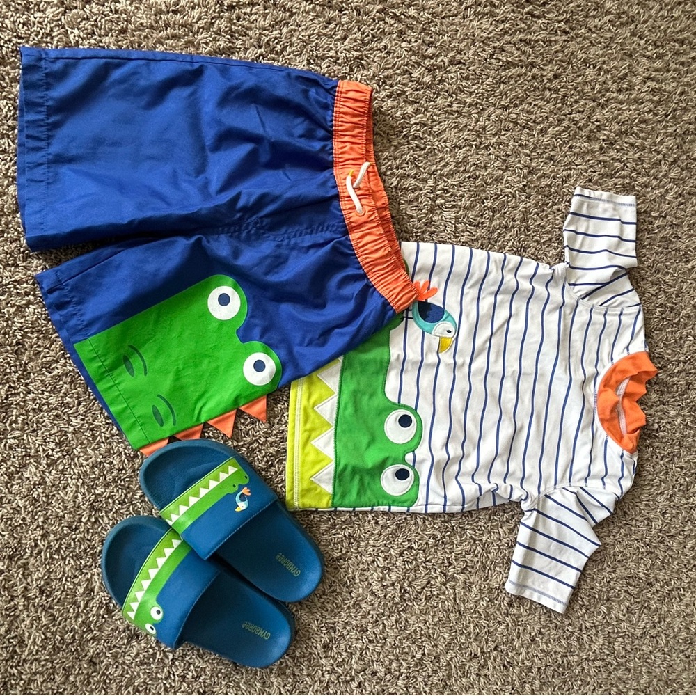Gymboree boys rash guard and swim trunks with matching slides